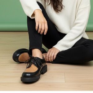 Vintage Men’s/Women’s GIRAUDON Black and Tan Leather OXFORD Derby Shoes 41